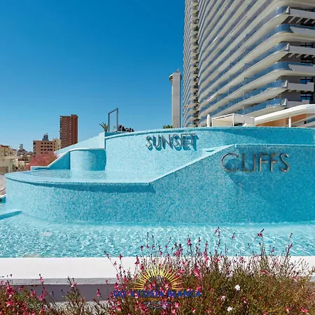 Sunset Cliffs Oasis *
